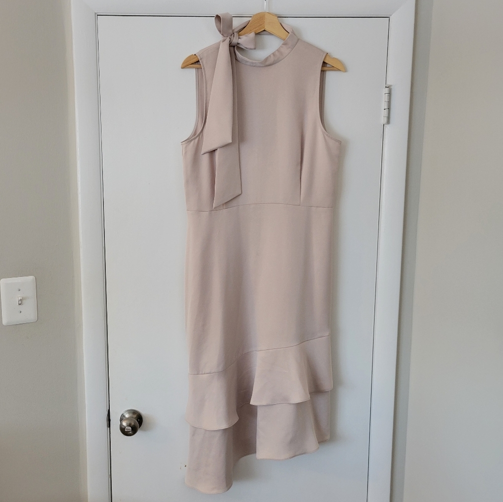 Warehouse champagne satiny neck bow ruffle dress size 10